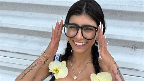 mia khalifa pornô|Mia Khalifa Porn Videos .